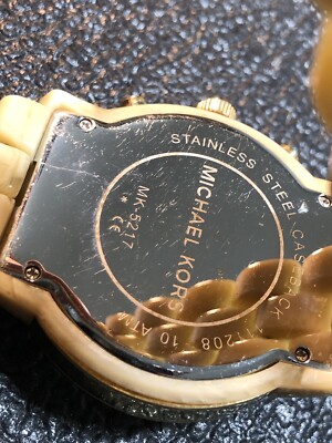Michael Kors MK5217 Watch Oversized Watch.  Needs battery. Michael Kors Ladies MK5217 Chronograph Gold Tone MOP Watch  main image 2