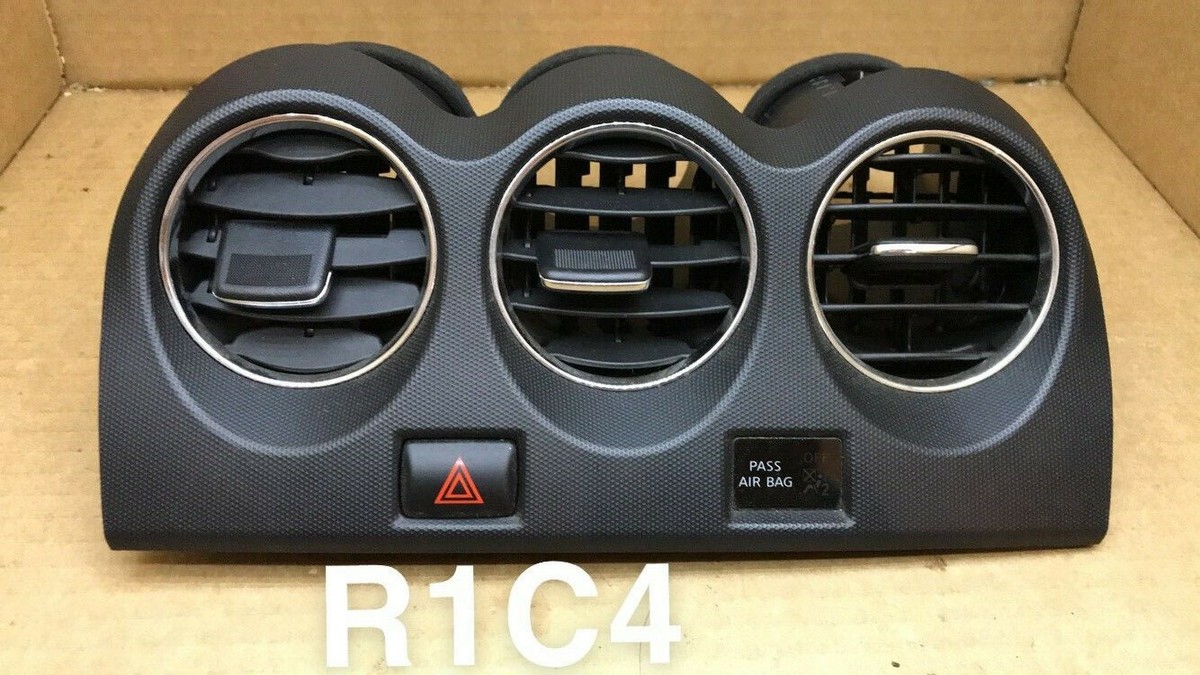 あみ 2007-2012 Nissan Altima Center Dash Air Vent Hazard Switch
