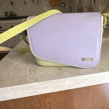 O bag borsa tracolla donna gomma lilla/verde chiusura magnetica rifiniture oro