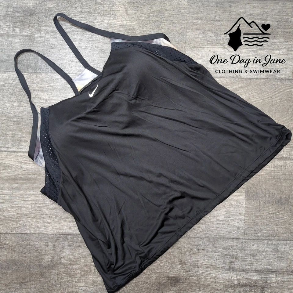 Camiseta Tankini Nike Talla Grande Racerback Doble Up Talla 1X Foto 3 de 4