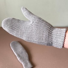 Soviet Woolen Gloves Mittens Knitted 1980s Grey USSR Winter Vintage Clothing