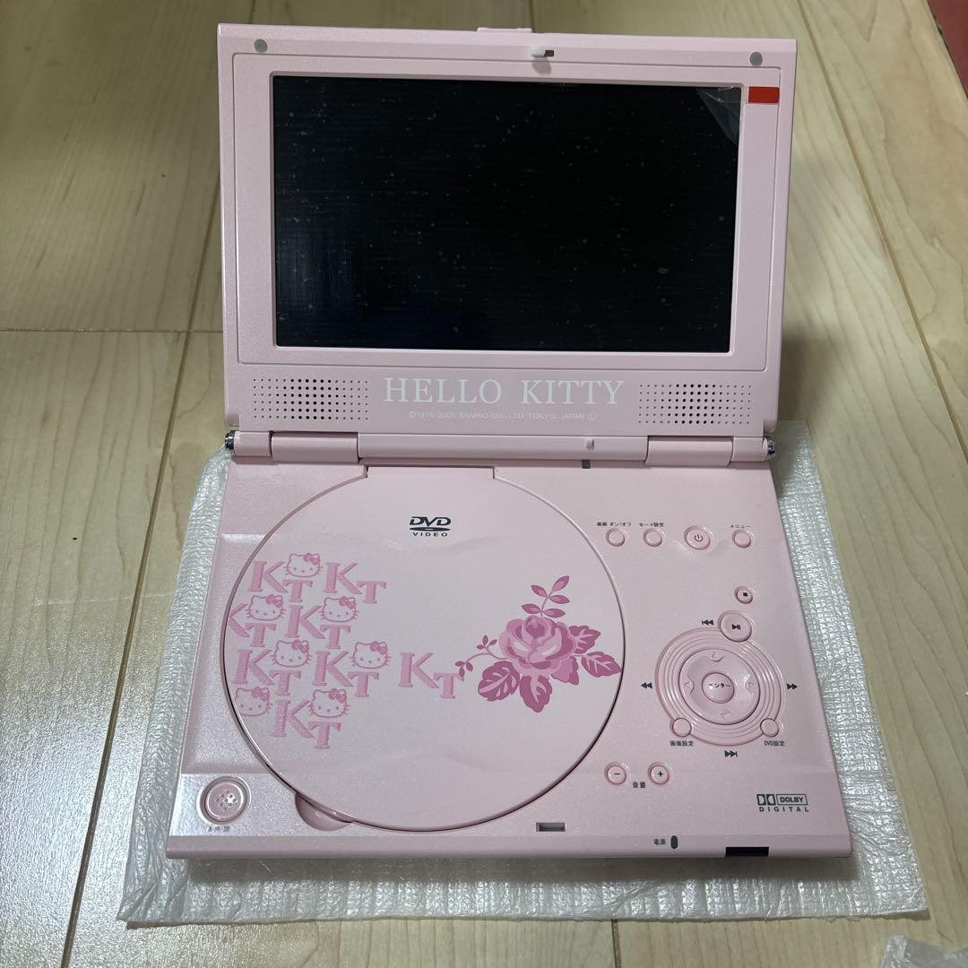 HELLO KITTY ポータブルDVDプレーヤー HELLO KITTY Portable DVD Player – Tested, Includes Remote