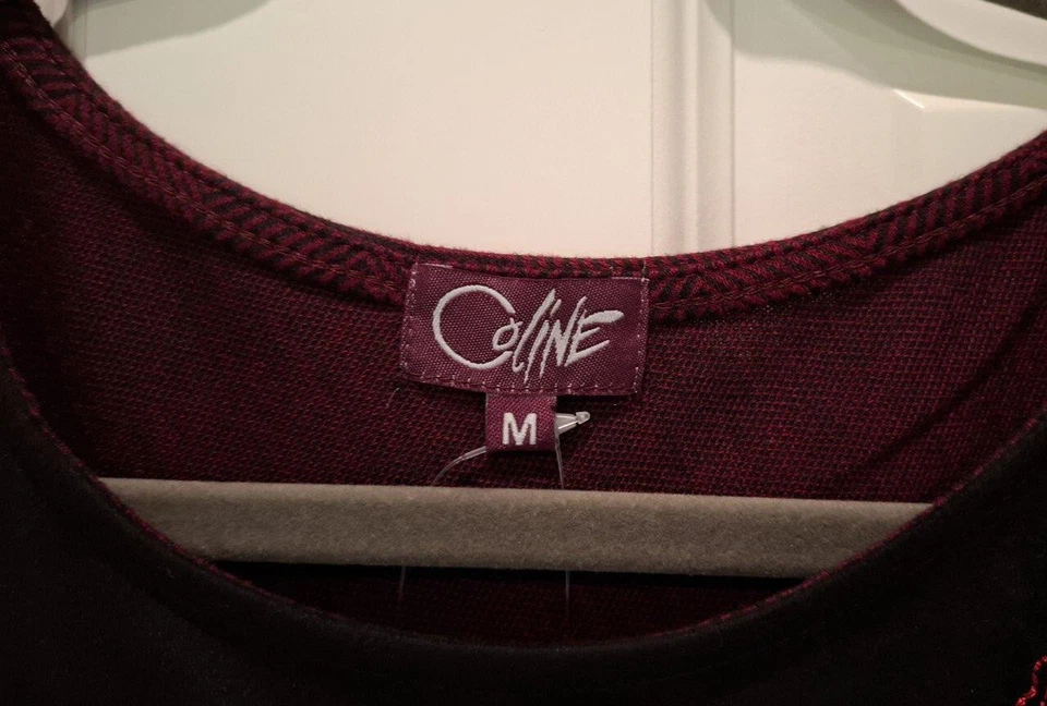 Coline Kleid, Gr. M rot, weinrot, knielang, Stickerei, hinten zum Binden neu  - Bild 2 von 4