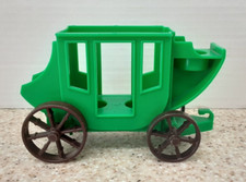 VINTAGE FISHER PRICE LITTLE PEOPLE 934 WESTERN TOWN GREEN STAGECOACH