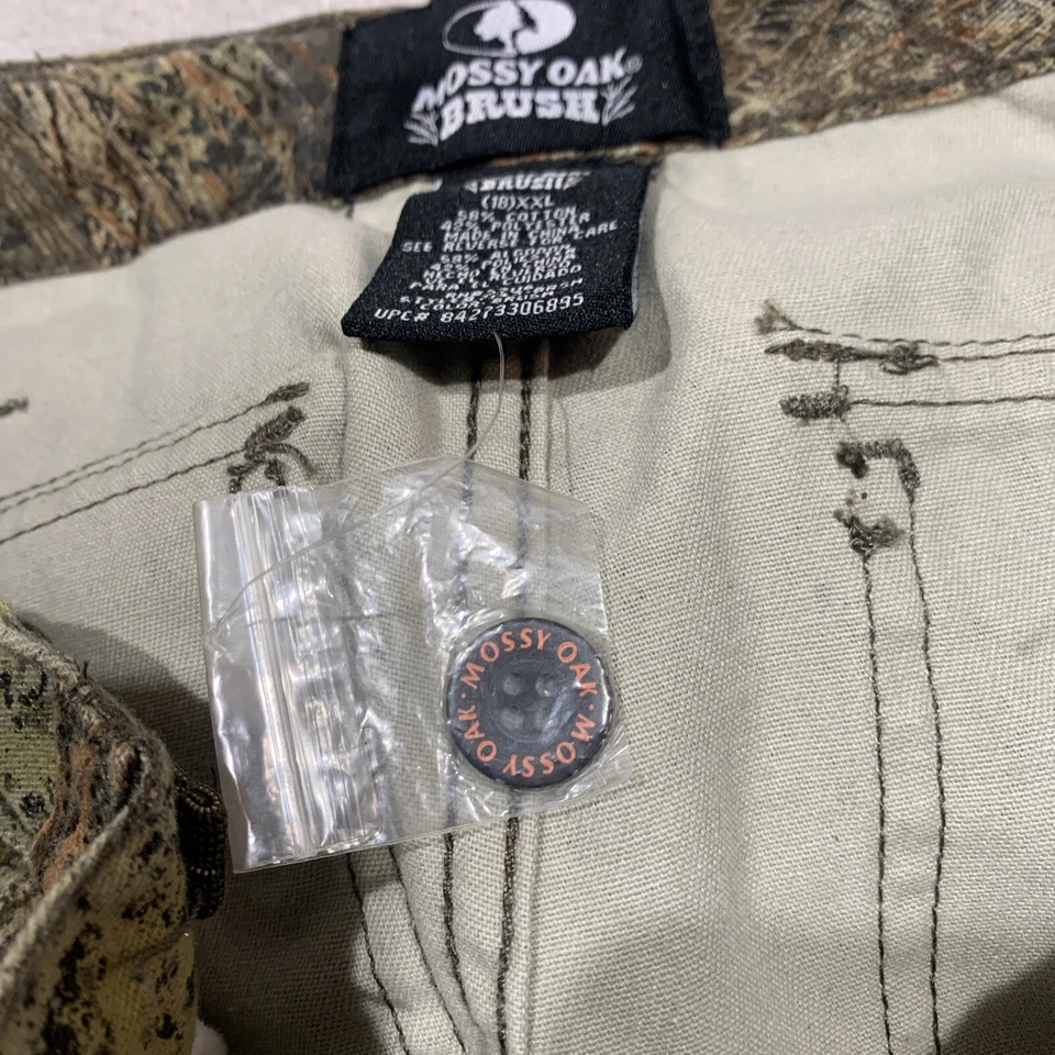 Mossy Oak Brush Womens Pants Sz 18 Camoflauge Cargo - Image 4 of 4