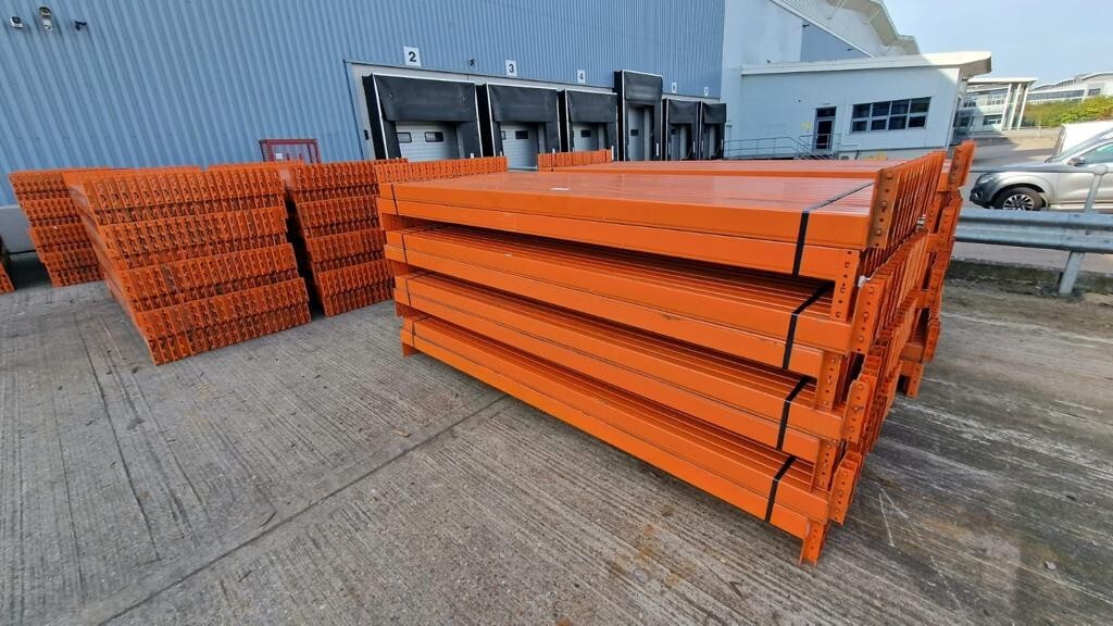 1000 x RediRack - Pallet Racking Beams - Used Beams - 2700mm - 2000kg ...