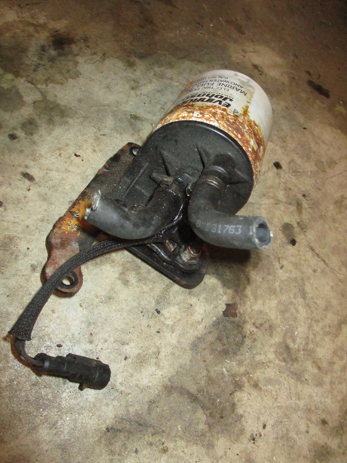 Evinrude ETEC 225hp outboard fuel water separator sensor (5005953) eBay