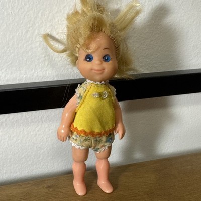 Vintage Sunshine Family Fun Big Sister Doll with Outfit 1977 Mattel 5''