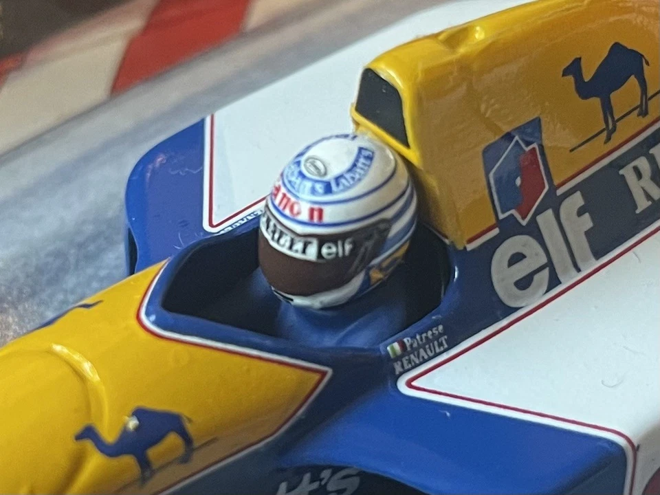 Minichamps 1:43 Scale Formula Williams Renault #6 Riccardo Patrese - Image 4 of 4