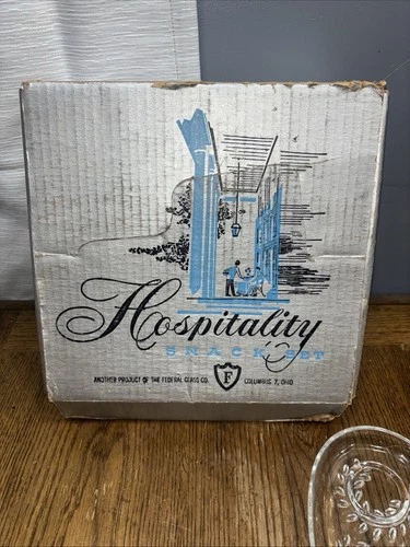 Vintage Set Of (8) Federal Glass Company Hospitality Snack Set 4 Cups & 4 Dishes