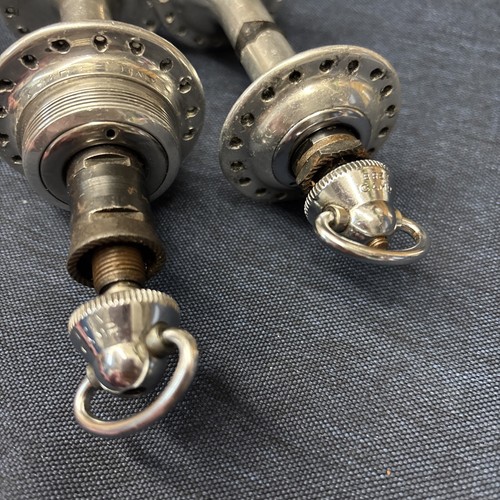 Campagnolo Record 36h low flange hub set w/skewers, 35x24 ITA thread 126mm - Picture 5 of 8
