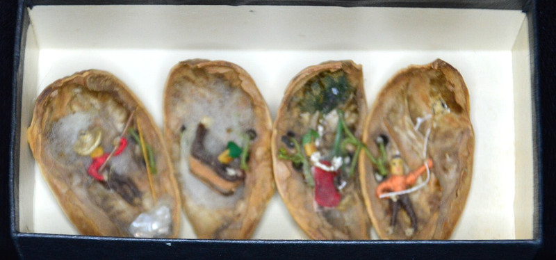 MICRO-MINI DOLL/FIGURES (1/2"-3/4") IN NUTSHELL; 4 SEASONS (4 DIFFERENT SCENES)