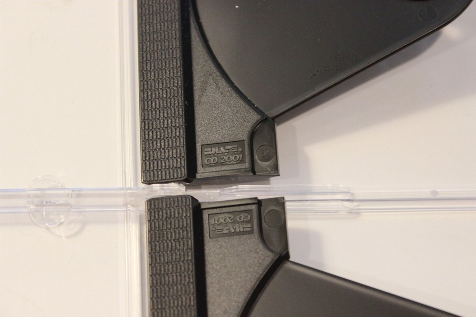 2 LiftLock Jewel Cases SHAPE CD 2001 MFSL DCC Gold CD Hard to Find