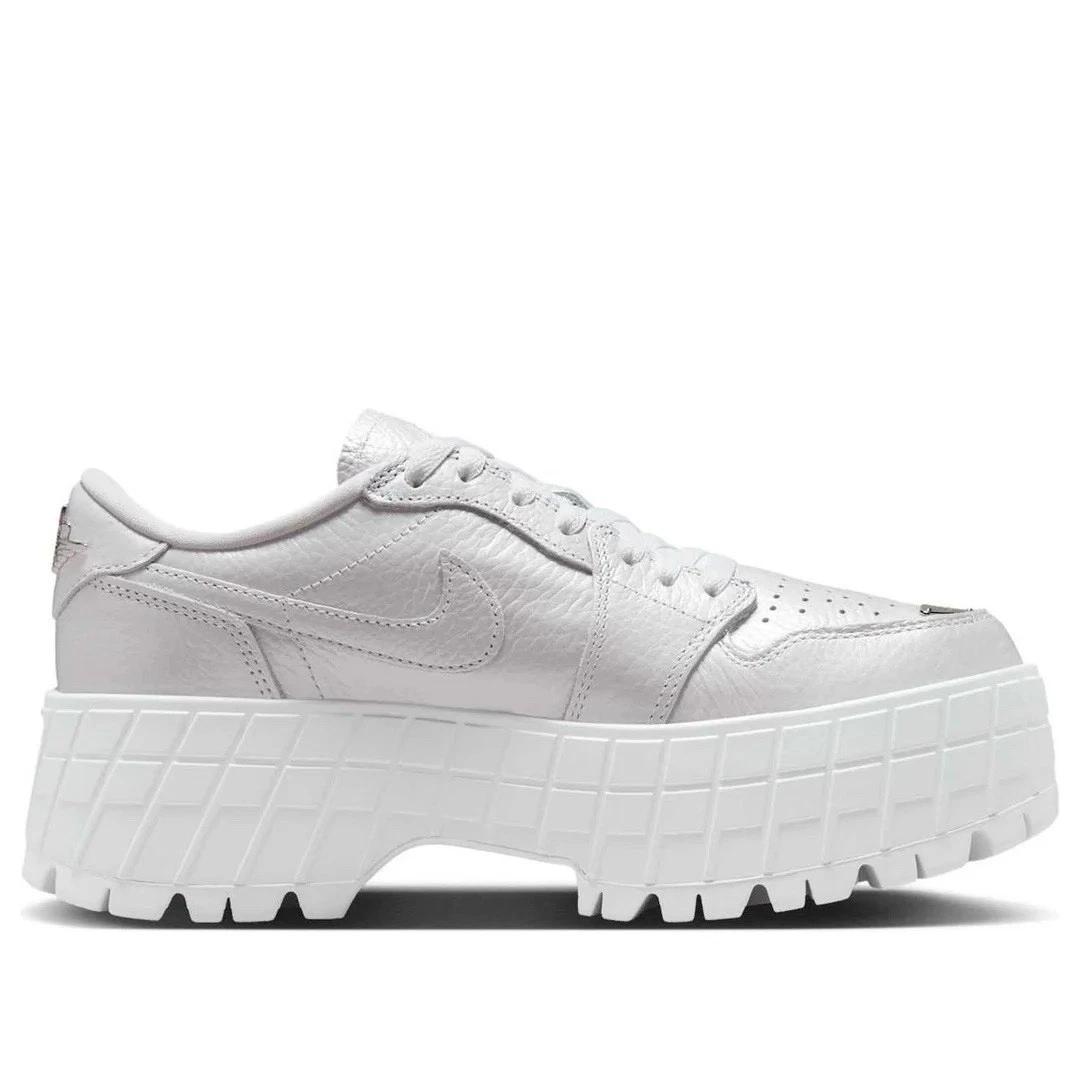 Jordan 1 Brooklyn Low White Metallic Silver W for sale | eBay