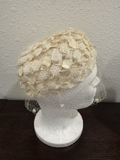 Vintage 60s Cream Color PILLBOX HAT Tulle Netting