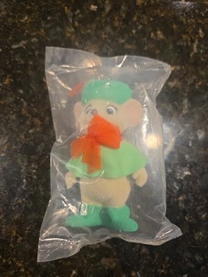 NIP 1990 Disney Ornament Bianca Christmas The Rescuers Down Under Flocked Mouse