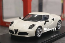 AUTOart 1/18 ALFA ROMEO 4C 愛快羅密歐 白