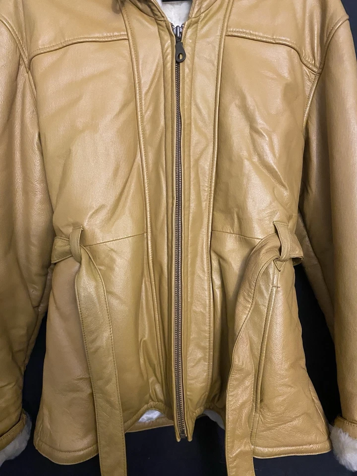 Abrigo de cuero vintage Wilsons para mujer mediano con capucha forrado de piel sintética PESADO Foto 3 de 4