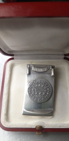 Moneda de Pedro II de Portugal-año 1691/plata 33g/5×3cm/antigua/pinza billetes.