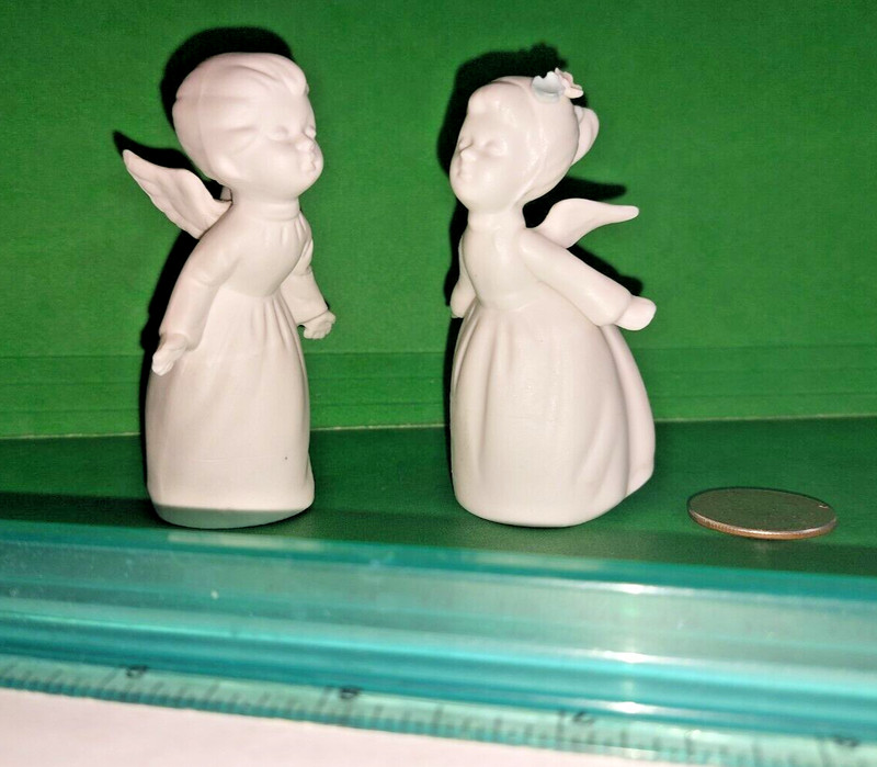 Vintage Napcoware Japan Kissing Angels with Stickers - White- Pre-Owned