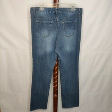 Bandolino Samantha women's 14 denim jeans med wash zip straight leg distressed