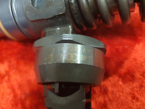 VOLKSWAGEN AUDI SEAT 1.9 TDI RECONDITION 1 X BOSCH DIESEL INJECTOR 038130073 AN - Picture 6 of 8