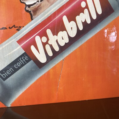 Miroir ovale vintage en tôle doré 1960
