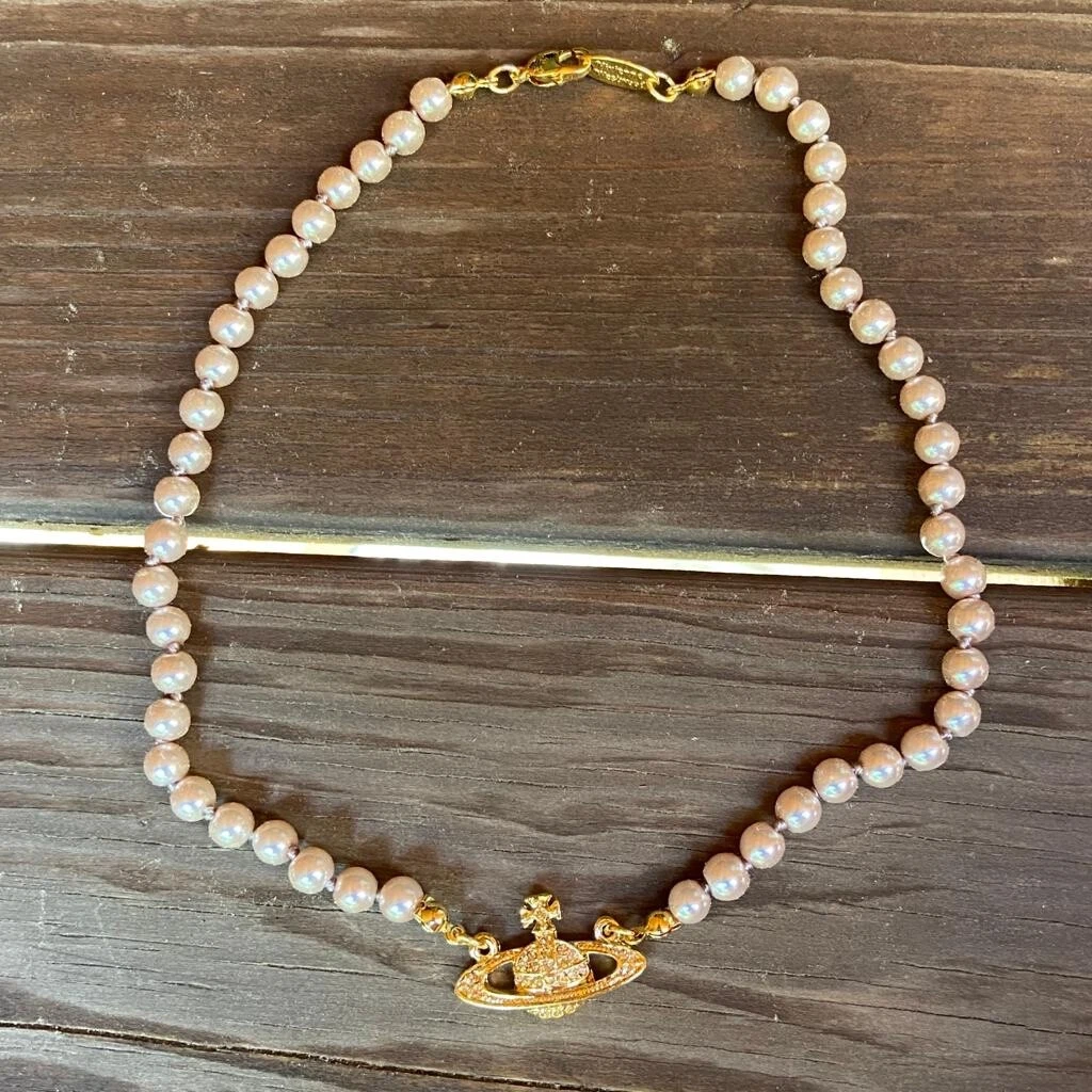 Vivienne Westwood Mini Bas Relief Pink Pearl Choker Rose Gold Orb Necklace