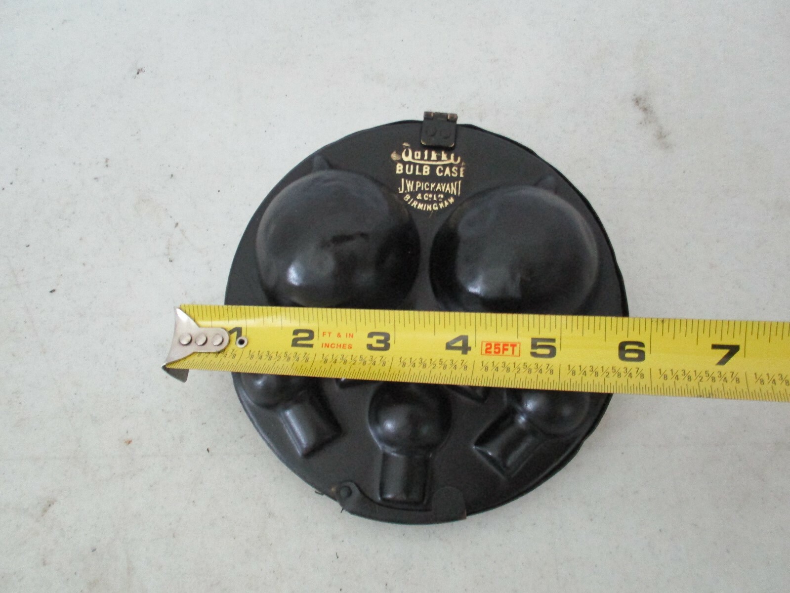 QUIKKO  light bulb holder Rolls-Royce Bentley Jaguar Lagonda English cars
