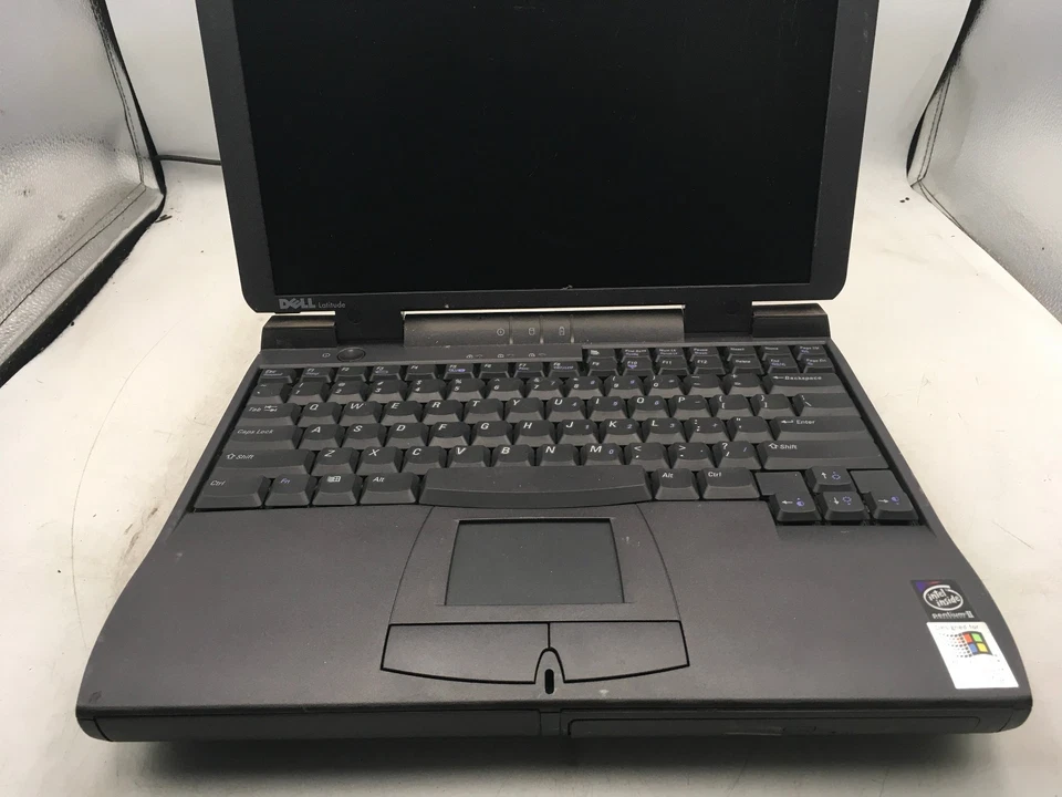 DELL LATITUDE CPI PPL - FOR PARTS - INTEL PENTIUM II - 128MB RAM - NO BOOT - BB - Image 3 of 4