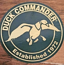 Duck Commander Classic 4 inch decal green established 1972 phil robertson