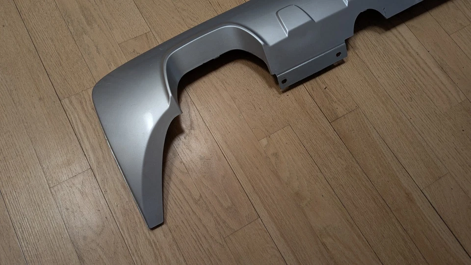 Alerón de parachoques inferior placa de deslizamiento OEM Volvo XC90 2007-2014 30678965 Foto 3 de 4