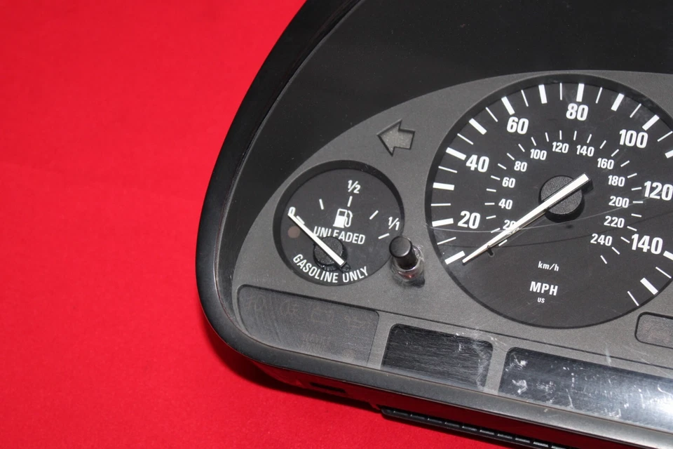 Conjunto de cuadro de instrumentos velocímetro BMW E39 540 2001-2003 FABRICANTE DE EQUIPOS ORIGINALES Foto 3 de 4