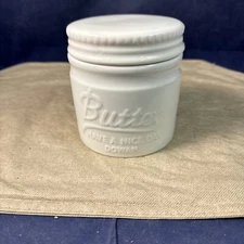 DOWAN Porcelain Butter Keeper for Fresh Soft Butter - White