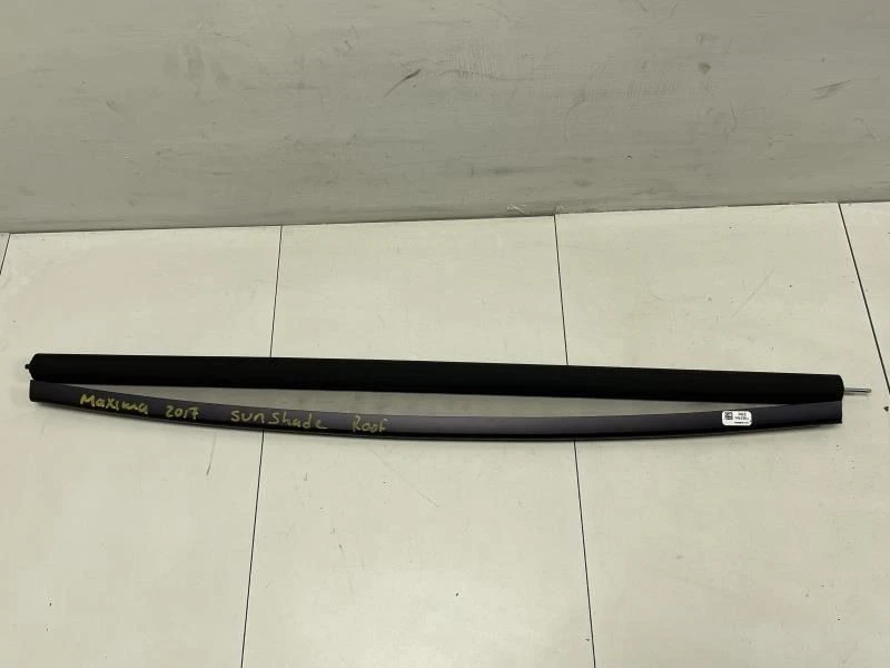 Nissan Máxima Platinum 2017 parabrisas trasero parasol OEM+ Foto 4 de 4