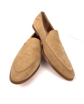 VINCE CAMUTO | NWT Beige Suede Loafers Size 9