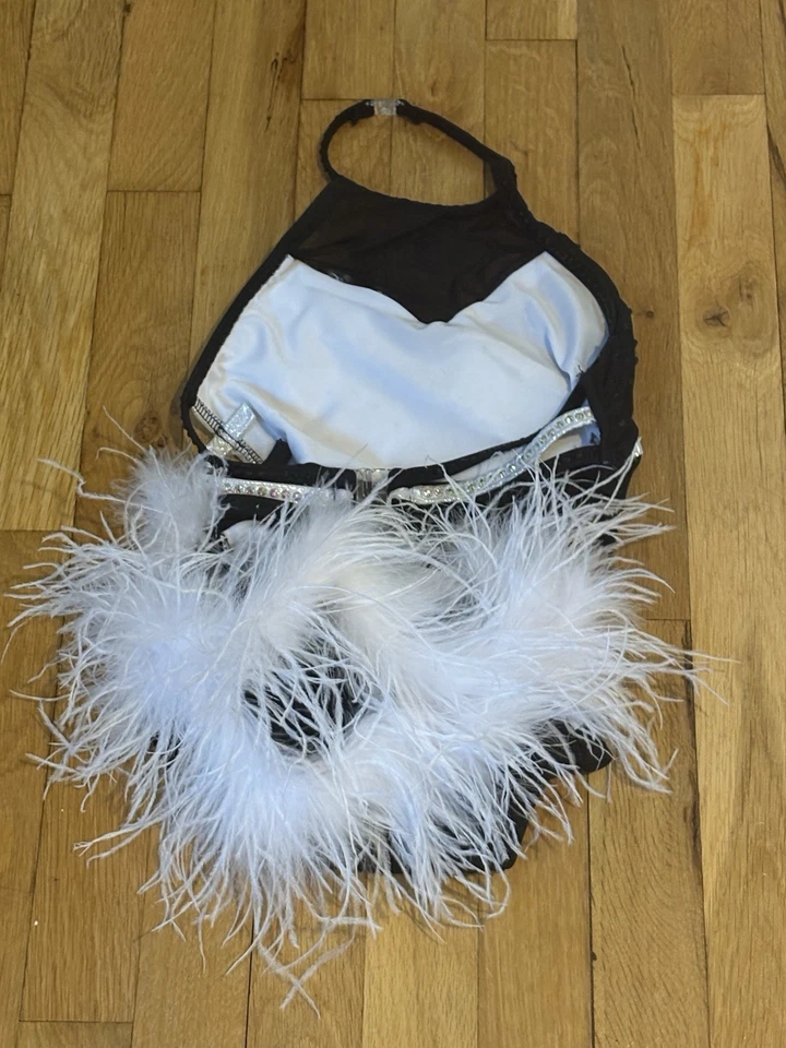 Glamour, Disfraces, Niño, Grande, Blanco y Negro Disfraz Plumado Foto 2 de 4