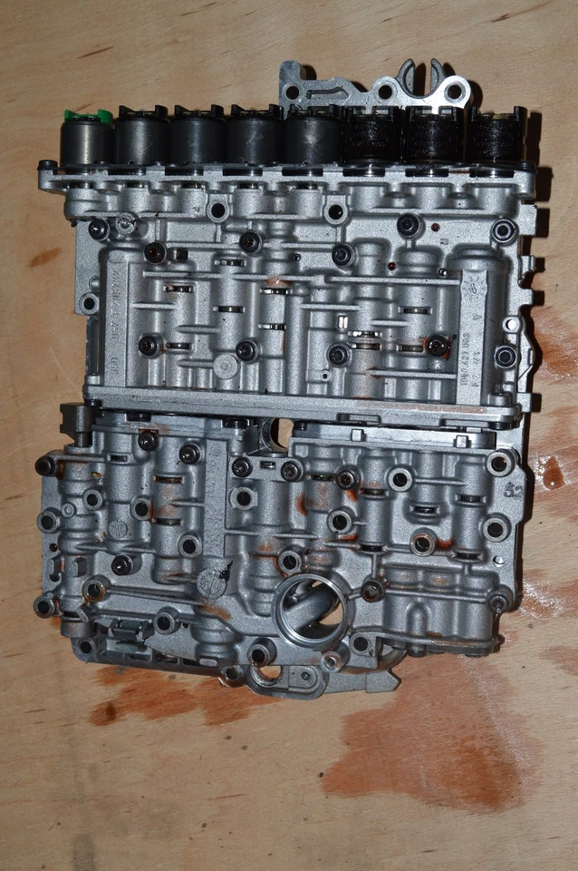 ZF 5HP24 Automatic Transmission 5 Speed Valve Body Block Solenoids 1058 427 063 - Image 4 of 4