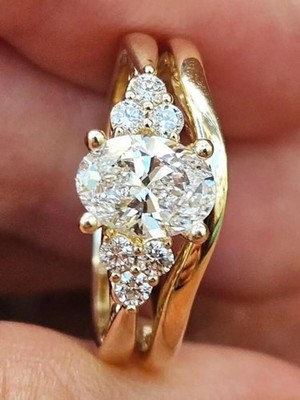 2.Ct Oval Cut Moissanite Bridal Set Engagement Ring Women 14K Yellow Gold Plated