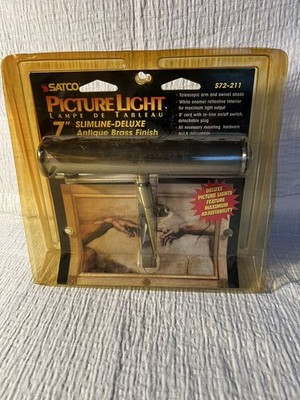 SATCO 7'' Picture Light Slim-Line Deluxe Antique brass finish