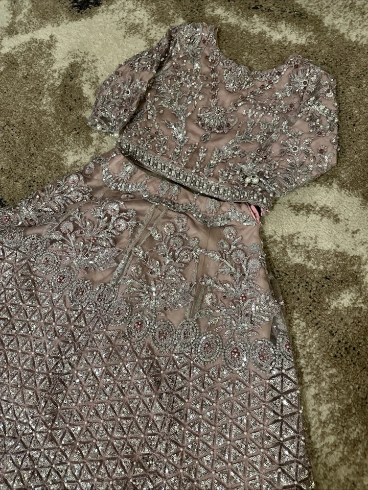 Small Kids Lehenga Choli Wedding Baby Girls Lehenga Top Designer  2/3 years old  - Image 4 of 4