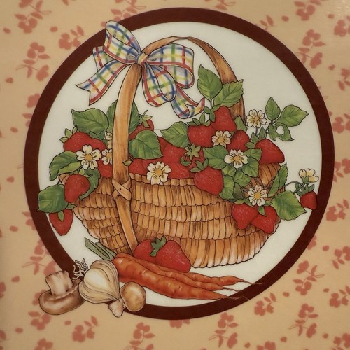 Vtg Greenbrier Studios Set of 5 Plastic Placemats Strawberries Tea Cottage Core - Picture 6 of 11