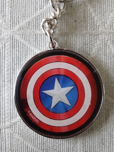 PORTE CLEF - key chain - MARVEL - bouclier Captain America - Picture 2 of 2