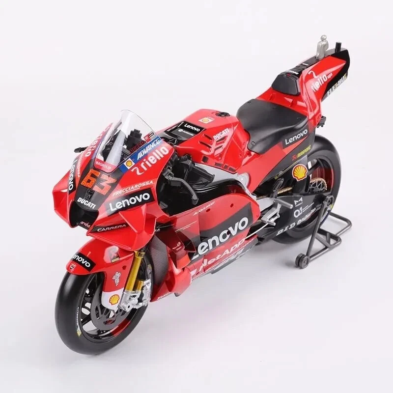 MAISTO 1:6 DUCATI DESMOSEDICI GP 2022 MOTOGP DIE CAST #63 F. BAGNAIA SCALA 1/6 - Immagine 3 di 4