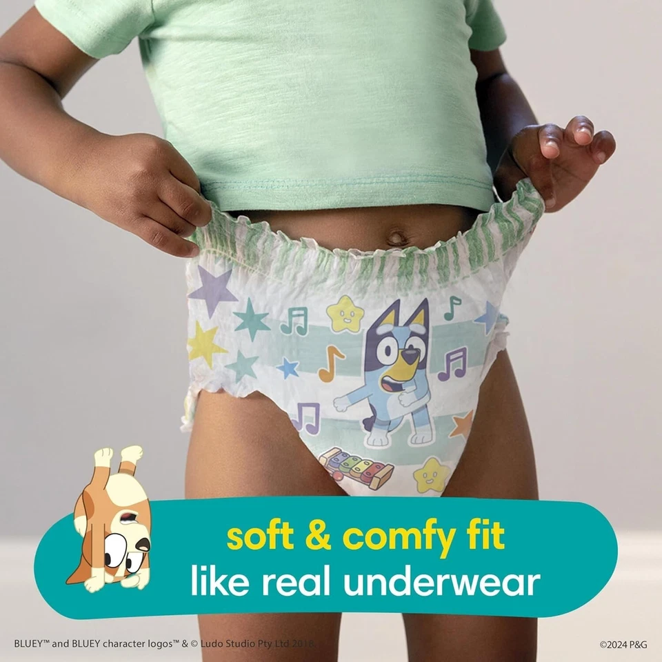 Pantalones de entrenamiento para ir al baño azul Pampers Easy Ups niños talla 5T-6T, 84 unidades Foto 2 de 4