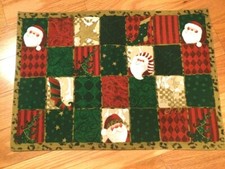 Table Mats, Christmas design, double sided, bright, set of 4, 13 x 19, new