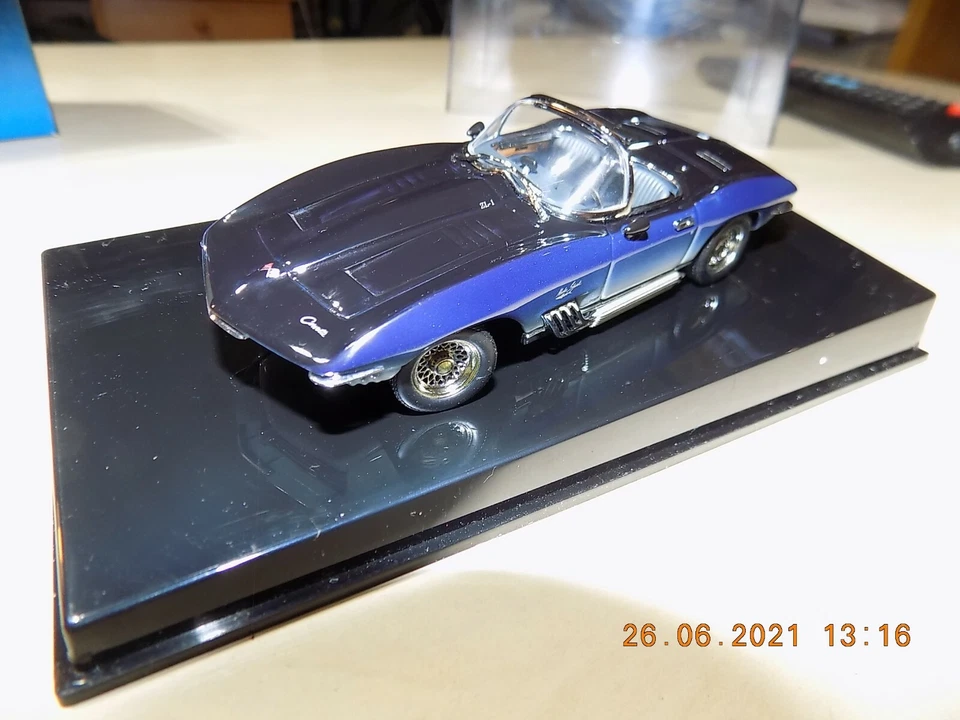 3 AUTOART 1:43. DODGE, MINI Y CHEVROLET - Imagen 2 de 4