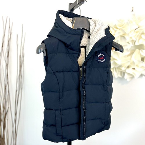 Hollister Navy Blue Sherpa Lined Puffer 