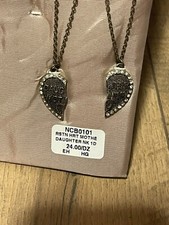 NEW  Mother  Daughter 2 Piece Heart Pendant Necklace Set  MSRP 24