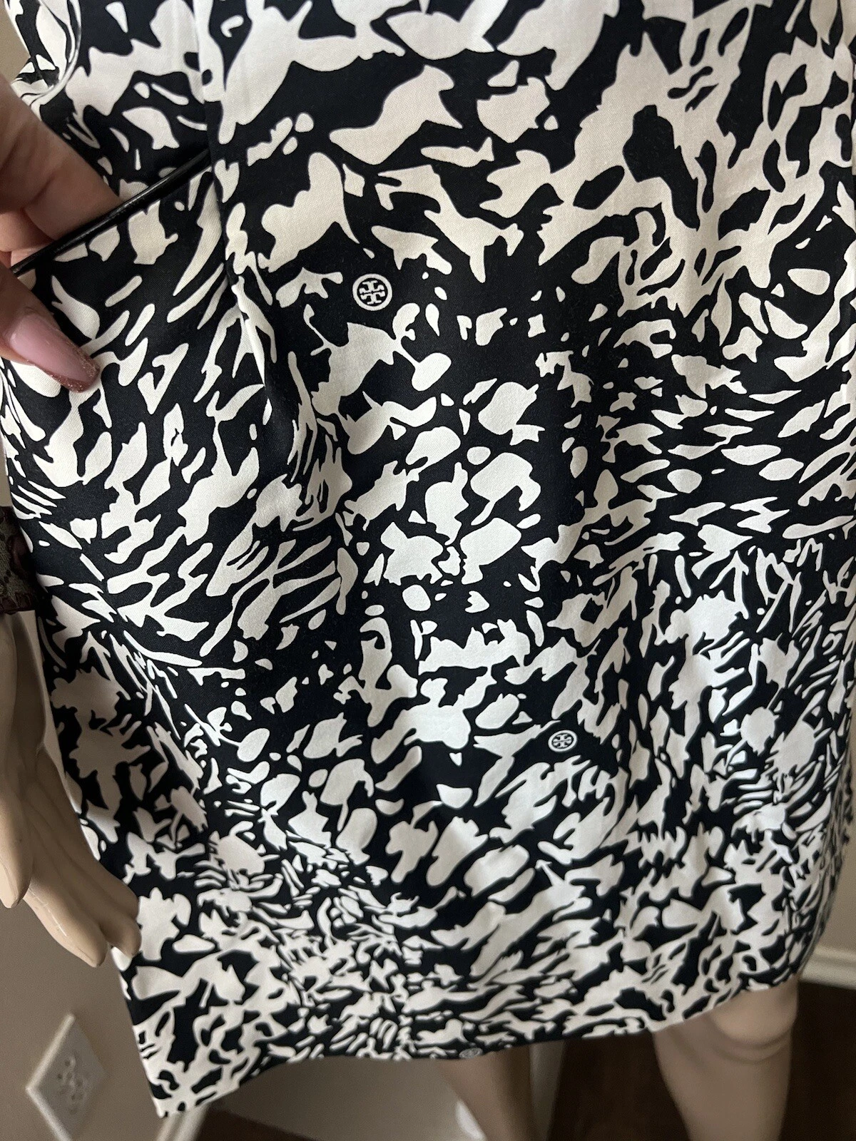 Mini abito senza maniche in seta elastica Tory Burch taglia 4 PICCOLO